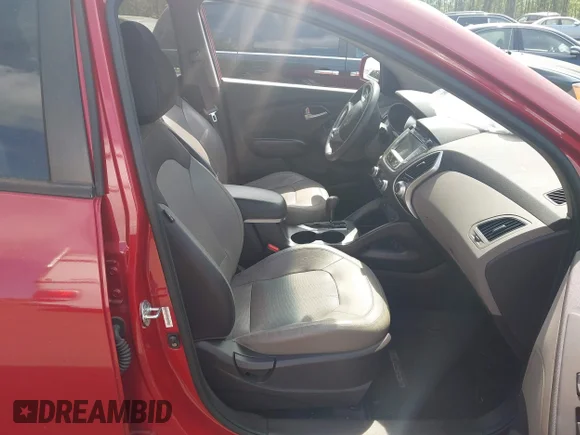 ✅ 2013 Hyundai Tucson Limited • VIN: KM8JUCAC7DU744708 • Lot: 44889369. Wystawiony na IAAI z przebiegiem 52 091 mil. Bezpłatny archiwum sprzedaży aukcyjnych z USA i szczegółowy raport historii pojazdu na DreamBid. Zdjęcie 5.