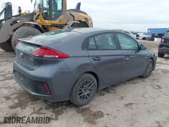 ✅ 2019 Hyundai Ioniq Blue • VIN: KMHC65LC4KU116243 • Lot: 41446996. Wystawiony na IAAI z przebiegiem 83 900 mil. Bezpłatny archiwum sprzedaży aukcyjnych z USA i szczegółowy raport historii pojazdu na DreamBid. Zdjęcie 4.