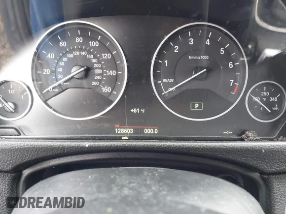 ✅ 2015 BMW 3 Series 328i xDrive • VIN: WBA3B5C54FP653004 • Лот: 44399860. Опубліковано раніше на IAAI з пробігом 128 603 миль. Безкоштовний доступ до архіву аукціонних продажів зі США та докладний звіт про історію автомобіля на DreamBid. Зображення 7.