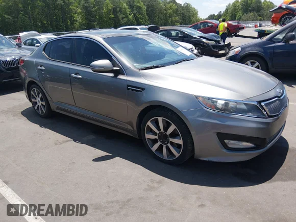 ✅ 2012 Kia Optima SX • VIN: 5XXGR4A68CG004301 • Lot: 45080518. Wystawiony na IAAI z przebiegiem Nie podano. Bezpłatny archiwum sprzedaży aukcyjnych z USA i szczegółowy raport historii pojazdu na DreamBid. Zdjęcie 1.