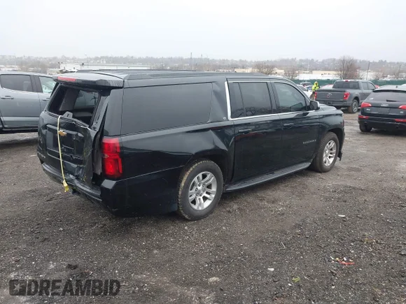✅ 2019 Chevrolet Suburban LT • VIN: 1GNSKHKC9KR283769 • Lot: 44570016. Wystawiony na IAAI z przebiegiem 129 900 mil. Bezpłatny archiwum sprzedaży aukcyjnych z USA i szczegółowy raport historii pojazdu na DreamBid. Zdjęcie 4.