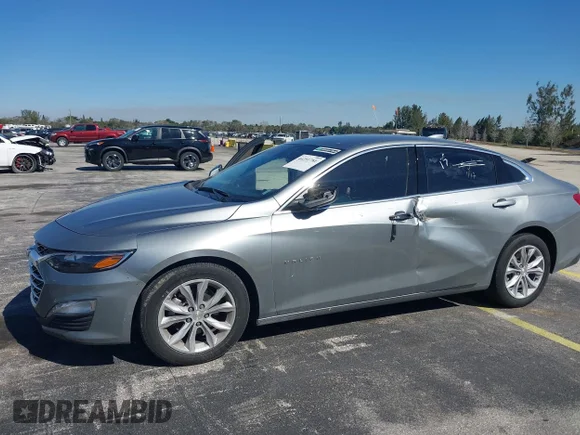 ✅ 2025 Chevrolet Malibu LT • VIN: 1G1ZD5ST3SF115636 • Lot: 44251781. Wystawiony na IAAI z przebiegiem 30 532 mil. Bezpłatny archiwum sprzedaży aukcyjnych z USA i szczegółowy raport historii pojazdu na DreamBid. Zdjęcie 6.