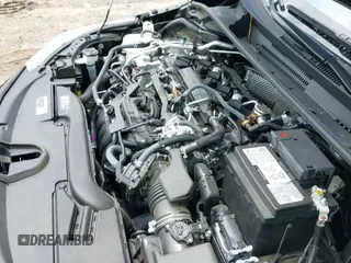 ✅ 2025 Toyota Corolla FX • VIN: 5YFB4MCEXSP226597 • Lot: 42803088. Wystawiony na IAAI z przebiegiem 10 004 mil. Bezpłatny archiwum sprzedaży aukcyjnych z USA i szczegółowy raport historii pojazdu na DreamBid. Zdjęcie 19.