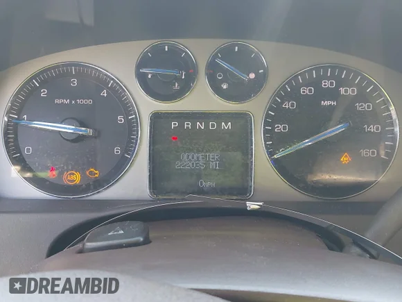 ✅ 2007 Cadillac Escalade ESV • VIN: 1GYFK66807R252917 • Lot: 42797814. Wystawiony na IAAI z przebiegiem 222 035 mil. Bezpłatny archiwum sprzedaży aukcyjnych z USA i szczegółowy raport historii pojazdu na DreamBid. Zdjęcie 7.