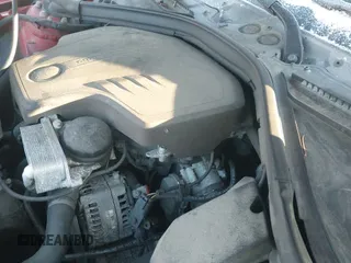 ✅ 2017 BMW 3 Series 320i xDrive • VIN: WBA8E5G57HNU22281 • Lot: 41123452. Wystawiony na IAAI z przebiegiem 85 081 mil. Bezpłatny archiwum sprzedaży aukcyjnych z USA i szczegółowy raport historii pojazdu na DreamBid. Zdjęcie 20.