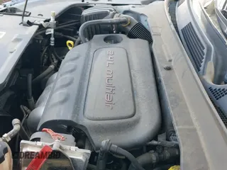 ✅ 2020 Jeep Compass Latitude • VIN: 3C4NJCBB5LT129328 • Lot: 42360593. Listed on IAAI with 51,874 mi. Free auction sales archive from the USA and detailed vehicle history report at DreamBid. Image 19.