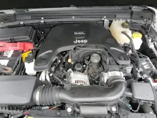 ✅ 2021 Jeep Gladiator Sport S • VIN: 1C6HJTAG7ML605741 • Lot: 92857205. Listed on Copart with 39,002 mi. Free auction sales archive from the USA and detailed vehicle history report at DreamBid. Image 14.