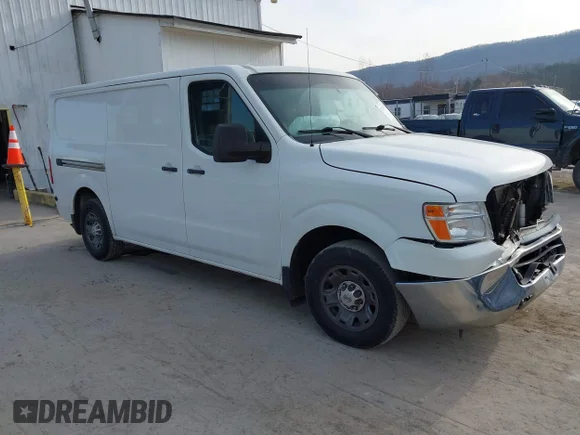 ✅ 2013 Nissan NV S • VIN: 1N6BF0KL1DN106560 • Lot: 41780379. Wystawiony na IAAI z przebiegiem 181 657 mil. Bezpłatny archiwum sprzedaży aukcyjnych z USA i szczegółowy raport historii pojazdu na DreamBid. Zdjęcie 1.