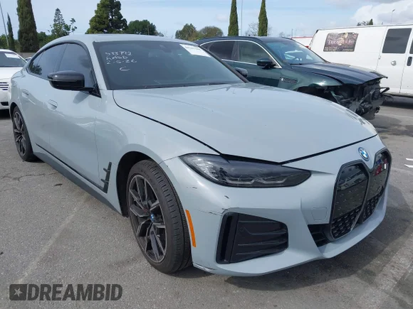 ✅ 2024 BMW i4 eDrive35 • VIN: WBY43AW02RFT55461 • Lot: 44341388. Wystawiony na IAAI z przebiegiem 9 252 mil. Bezpłatny archiwum sprzedaży aukcyjnych z USA i szczegółowy raport historii pojazdu na DreamBid. Zdjęcie 1.
