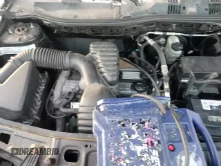 2006 Saturn VUE z VIN 5GZCZ33D06S820111, wystawiony jako Copart lot #84211014 z przebiegiem 211 376 mil mil oraz Szkoda całkowita • Salvage title. Historia ofert i sprzedaży dostępna na DreamBid. Obrazek 14.