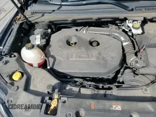 ✅ 2019 Lincoln MKC Reserve • VIN: 5LMCJ3D93KUL50750 • Lot: 84779405. Wystawiony na Copart z przebiegiem 54 018 mil. Bezpłatny archiwum sprzedaży aukcyjnych z USA i szczegółowy raport historii pojazdu na DreamBid. Zdjęcie 16.