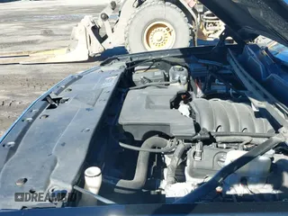 ✅ 2017 Chevrolet Silverado 1500 LTZ • VIN: 1GCUKSEC3HF161770 • Lot: 41422053. Listed on IAAI with 120,018 mi. Free auction sales archive from the USA and detailed vehicle history report at DreamBid. Image 19.