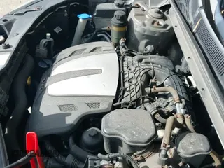 ✅ 2011 Kia Sorento SX • VIN: 5XYKW4A23BG135324 • Lot: 43900649. Listed on IAAI with 276,749 mi. Free auction sales archive from the USA and detailed vehicle history report at DreamBid. Image 12.