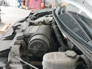 ✅ 2012 Chevrolet Express Cargo • VIN: 1GCWGFCA5C1179406 • Lot: 43110871. Listed on IAAI with 202,853 mi. Free auction sales archive from the USA and detailed vehicle history report at DreamBid. Image 19.