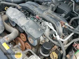 ✅ 2013 Subaru Outback Premium • VIN: 4S4BRBCC0D3201266 • Lot: 42556609. Listed on IAAI with 201,682 mi. Free auction sales archive from the USA and detailed vehicle history report at DreamBid. Image 12.