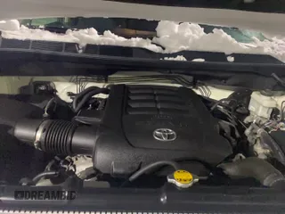 ✅ 2016 Toyota Tundra SR5 • VIN: 5TFDY5F11GX495804 • Лот: 94809285. Опубликован ранее на Copart с пробегом 310 237 миль. Бесплатный доступ к архиву аукционных продаж из США и подробный отчёт об истории автомобиля на DreamBid. Изображение 11.