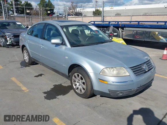 ✅ 2002 Volkswagen Passat GLS • VIN: WVWPD63B32P304470 • Lot: 44391920. Listed on IAAI with 200,888 mi. Free auction sales archive from the USA and detailed vehicle history report at DreamBid. Image 1.