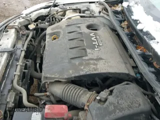 ✅ 2010 Toyota Corolla S • VIN: 1NXBU4EE9AZ317094 • Лот: 43628945. Опубликован ранее на IAAI с пробегом 117 811 миль. Бесплатный доступ к архиву аукционных продаж из США и подробный отчёт об истории автомобиля на DreamBid. Изображение 15.