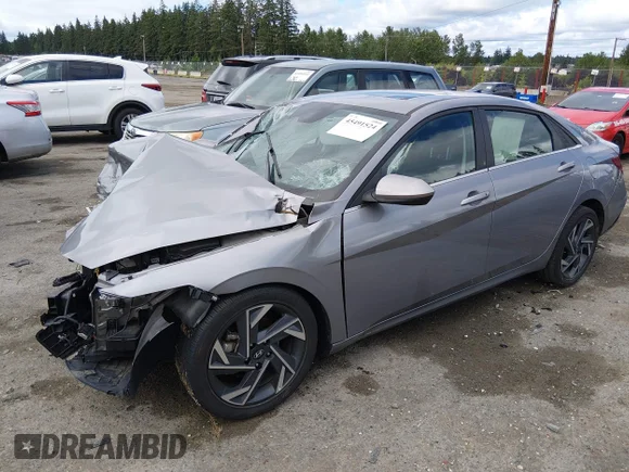 ✅ 2025 Hyundai Elantra SEL Convenience • VIN: KMHLS4DG1SU987205 • Лот: 45491524. Опубликован ранее на IAAI с пробегом 30 073 миль. Бесплатный доступ к архиву аукционных продаж из США и подробный отчёт об истории автомобиля на DreamBid. Изображение 2.