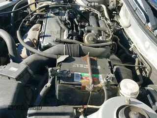 ✅ 2002 Mitsubishi Galant ES • VIN: 4A3AA46G52E074076 • Лот: 41302075. Опубликован ранее на IAAI с пробегом 174 960 миль. Бесплатный доступ к архиву аукционных продаж из США и подробный отчёт об истории автомобиля на DreamBid. Изображение 12.