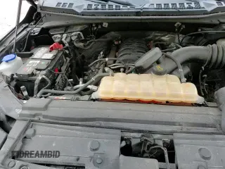 ✅ 2018 Ford F-150 XL • VIN: 1FTFX1E56JKD74358 • Lot: 89794705. Wystawiony na Copart z przebiegiem 102 549 mil. Bezpłatny archiwum sprzedaży aukcyjnych z USA i szczegółowy raport historii pojazdu na DreamBid. Zdjęcie 13.