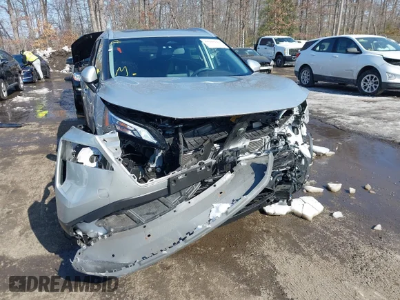 ✅ 2023 Nissan Rogue SV • VIN: JN8BT3BB4PW497632 • Lot: 44280142. Wystawiony na IAAI z przebiegiem 37 475 mil. Bezpłatny archiwum sprzedaży aukcyjnych z USA i szczegółowy raport historii pojazdu na DreamBid. Zdjęcie 6.