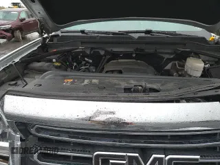 ✅ 2019 GMC Sierra 2500HD SLT • VIN: 1GT12REG5KF236863 • Lot: 85491775. Wystawiony na Copart z przebiegiem 101 409 mil. Bezpłatny archiwum sprzedaży aukcyjnych z USA i szczegółowy raport historii pojazdu na DreamBid. Zdjęcie 15.