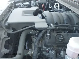 ✅ 2020 Chevrolet Tahoe LT • VIN: 1GNSKBKC8LR307607 • Lot: 42313317. Wystawiony na IAAI z przebiegiem 30 649 mil. Bezpłatny archiwum sprzedaży aukcyjnych z USA i szczegółowy raport historii pojazdu na DreamBid. Zdjęcie 20.