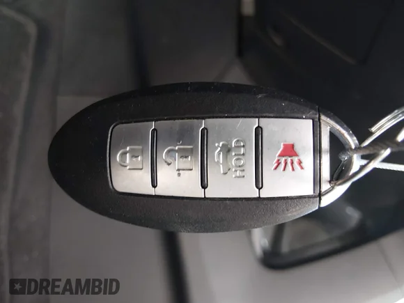 ✅ 2014 Hyundai Santa Fe Limited • VIN: KM8SR4HF3EU037294 • Lot: 45252803. Wystawiony na IAAI z przebiegiem 190 263 mil. Bezpłatny archiwum sprzedaży aukcyjnych z USA i szczegółowy raport historii pojazdu na DreamBid. Zdjęcie 11.