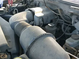 ✅ 2001 Ford Expedition Eddie Bauer • VIN: 1FMRU17W81LA89176 • Lot: 42847124. Listed on IAAI with 291,799 mi. Free auction sales archive from the USA and detailed vehicle history report at DreamBid. Image 12.