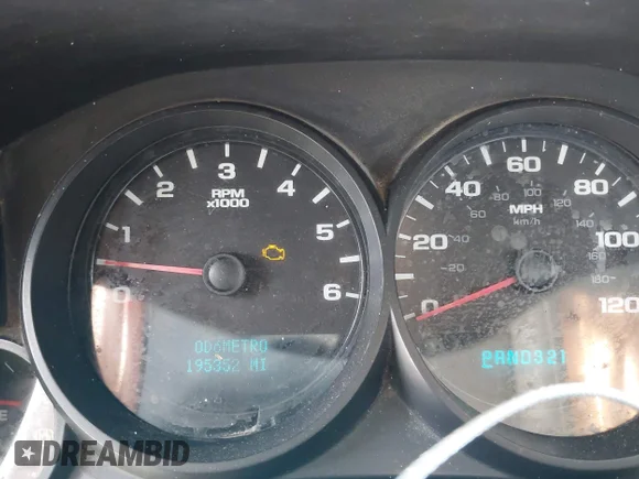 ✅ 2007 Chevrolet Silverado 1500 1LT • VIN: 1GCEK19J37Z618176 • Lot: 42495190. Wystawiony na IAAI z przebiegiem 195 352 mil. Bezpłatny archiwum sprzedaży aukcyjnych z USA i szczegółowy raport historii pojazdu na DreamBid. Zdjęcie 7.