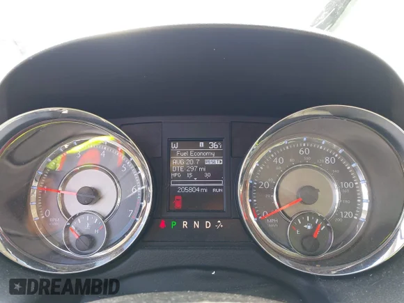 ✅ 2013 Chrysler Town & Country Touring L • VIN: 2C4RC1CG8DR614755 • Lot: 44285001. Listed on IAAI with 205,804 mi. Free auction sales archive from the USA and detailed vehicle history report at DreamBid. Image 7.
