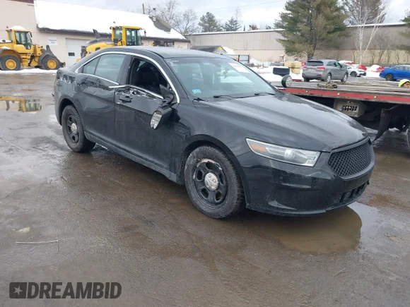 ✅ 2014 Ford Police Interceptor • VIN: 1FAHP2MK8EG185697 • Lot: 44368236. Listed on IAAI with 82,371 mi. Free auction sales archive from the USA and detailed vehicle history report at DreamBid. Image 1.
