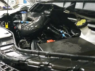 ✅ 2018 Ford Transit • VIN: 1FTYR1CM6JKA12527 • Lot: 41117614. Wystawiony na IAAI z przebiegiem 93 048 mil. Bezpłatny archiwum sprzedaży aukcyjnych z USA i szczegółowy raport historii pojazdu na DreamBid. Zdjęcie 20.