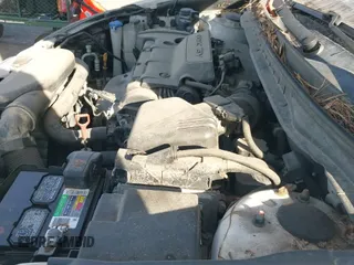 ✅ 2010 Hyundai Elantra SE • VIN: KMHDU4AD4AU947336 • Lot: 43631126. Listed on IAAI with 162,927 mi. Free auction sales archive from the USA and detailed vehicle history report at DreamBid. Image 13.