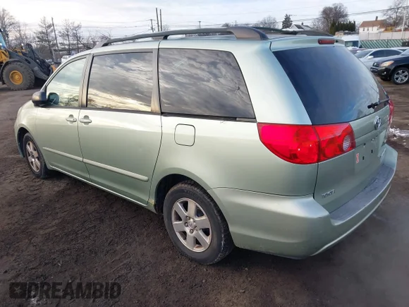 ✅ 2007 Toyota Sienna LE • VIN: 5TDZK23C77S098812 • Lot: 43984399. Wystawiony na IAAI z przebiegiem 197 039 mil. Bezpłatny archiwum sprzedaży aukcyjnych z USA i szczegółowy raport historii pojazdu na DreamBid. Zdjęcie 3.