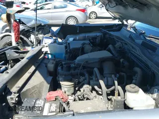 ✅ 2019 Toyota Tacoma SR • VIN: 5TFRX5GN8KX143936 • Лот: 42859788. Опубликован ранее на IAAI с пробегом 88 006 миль. Бесплатный доступ к архиву аукционных продаж из США и подробный отчёт об истории автомобиля на DreamBid. Изображение 19.