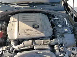 ✅ 2017 Jaguar F-Pace 20d Premium • VIN: SADCJ2BN5HA892559 • Lot: 71886165. Wystawiony na Copart z przebiegiem 83 171 mil. Bezpłatny archiwum sprzedaży aukcyjnych z USA i szczegółowy raport historii pojazdu na DreamBid. Zdjęcie 16.