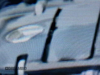 ✅ 2015 Mercedes-Benz C 250 • VIN: WDDGJ4HB5FG402644 • Lot: 43811716. Wystawiony na IAAI z przebiegiem 102 011 mil. Bezpłatny archiwum sprzedaży aukcyjnych z USA i szczegółowy raport historii pojazdu na DreamBid. Zdjęcie 12.