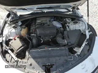 ✅ 2020 Chevrolet Camaro 1LT • VIN: 1G1FB1RX4L0101582 • Lot: 71180215. Wystawiony na Copart z przebiegiem 124 573 mil. Bezpłatny archiwum sprzedaży aukcyjnych z USA i szczegółowy raport historii pojazdu na DreamBid. Zdjęcie 13.