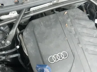 ✅ 2022 Audi Q5 S line Premium • VIN: WA1GAAFY9N2063795 • Lot: 43255248. Wystawiony na IAAI z przebiegiem 29 220 mil. Bezpłatny archiwum sprzedaży aukcyjnych z USA i szczegółowy raport historii pojazdu na DreamBid. Zdjęcie 20.