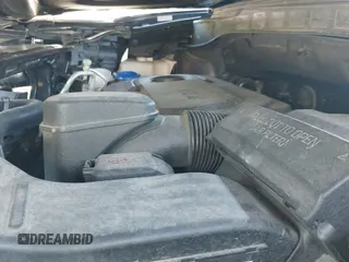 2017 Hyundai Santa Fe 2.4L z VIN 5XYZU3LB6HG422242, wystawiony jako IAAI lot #43122154 z przebiegiem 80 122 mil mil oraz . Historia ofert i sprzedaży dostępna na DreamBid. Obrazek 20.