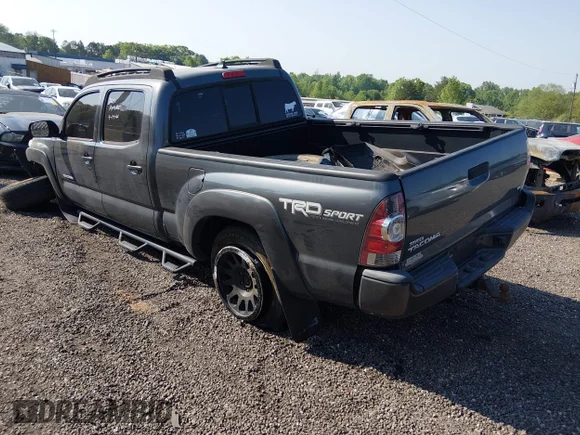 ✅ 2015 Toyota Tacoma • VIN: 3TMMU4FN2FM084232 • Lot: 44941872. Wystawiony na IAAI z przebiegiem 177 914 mil. Bezpłatny archiwum sprzedaży aukcyjnych z USA i szczegółowy raport historii pojazdu na DreamBid. Zdjęcie 3.