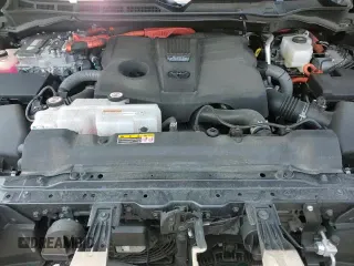 ✅ 2024 Toyota Tundra TRD Pro Hybrid • VIN: 5TFPC5DBXRX083746 • Lot: 57482915. Wystawiony na Copart z przebiegiem 19 459 mil. Bezpłatny archiwum sprzedaży aukcyjnych z USA i szczegółowy raport historii pojazdu na DreamBid. Zdjęcie 13.