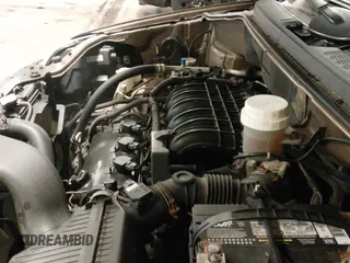 ✅ 2008 Mitsubishi Endeavor SE • VIN: 4A4MN31S98E038547 • Lot: 42069306. Wystawiony na IAAI z przebiegiem 142 800 mil. Bezpłatny archiwum sprzedaży aukcyjnych z USA i szczegółowy raport historii pojazdu na DreamBid. Zdjęcie 15.