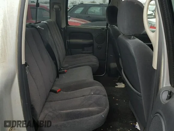 ✅ 2002 Dodge 1500 • VIN: 3D7HU18N22G151990 • Lot: 62487684. Wystawiony na Copart z przebiegiem 139 191 mil. Bezpłatny archiwum sprzedaży aukcyjnych z USA i szczegółowy raport historii pojazdu na DreamBid. Zdjęcie 6.