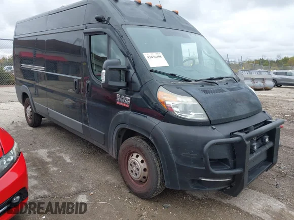 ✅ 2018 Ram ProMaster Cargo • VIN: 3C6URVHG8JE119243 • Lot: 43456408. Wystawiony na IAAI z przebiegiem 363 642 mil. Bezpłatny archiwum sprzedaży aukcyjnych z USA i szczegółowy raport historii pojazdu na DreamBid. Zdjęcie 1.