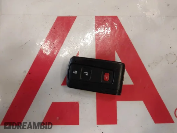 ✅ 2005 Toyota Prius • VIN: JTDKB20U950117360 • Lot: 44647664. Listed on IAAI with 169,693 mi. Free auction sales archive from the USA and detailed vehicle history report at DreamBid. Image 11.