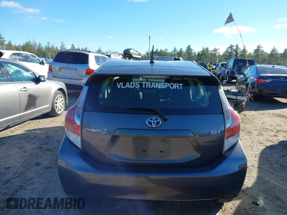 ✅ 2013 Toyota Prius One • VIN: JTDKDTB36D1036619 • Lot: 43734457. Wystawiony na IAAI z przebiegiem 105 498 mil. Bezpłatny archiwum sprzedaży aukcyjnych z USA i szczegółowy raport historii pojazdu na DreamBid. Zdjęcie 12.