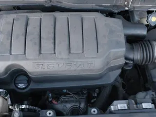 ✅ 2008 GMC Acadia SLE1 • VIN: 1GKEV13748J218846 • Lot: 43709276. Wystawiony na IAAI z przebiegiem 167 614 mil. Bezpłatny archiwum sprzedaży aukcyjnych z USA i szczegółowy raport historii pojazdu na DreamBid. Zdjęcie 13.